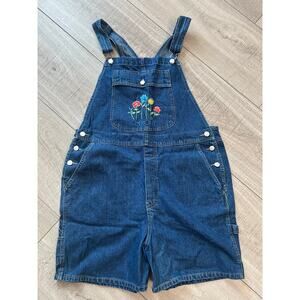 Cherokee Denim Overall Shorts with Embroidered Flowers‎ – Size L